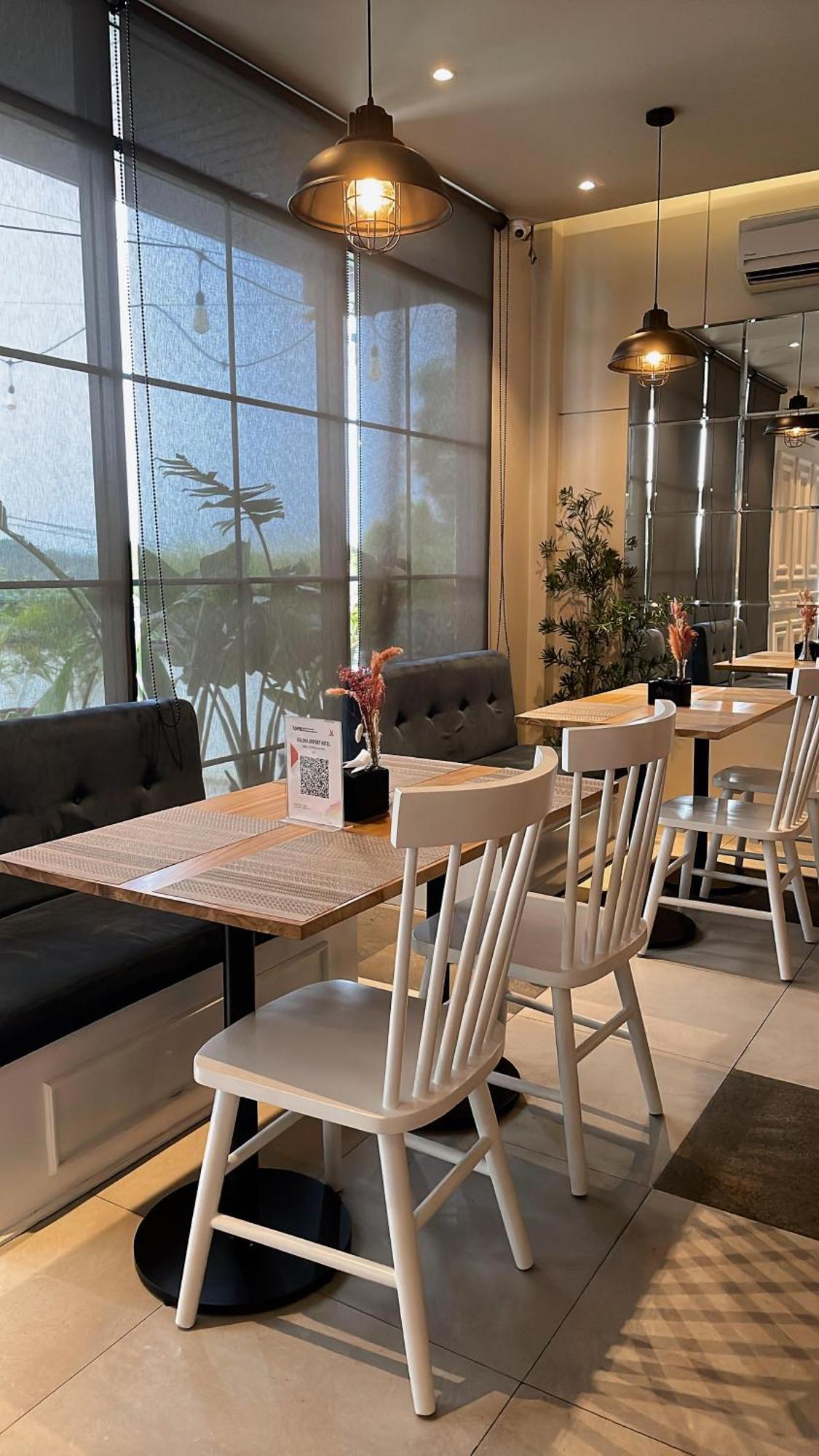 Kaloka Airport Hotel Sumbawa Besar Екстер'єр фото
